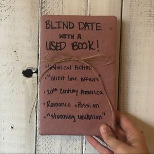 (3/$15) ⭐️ Blind Date With a Used Book!